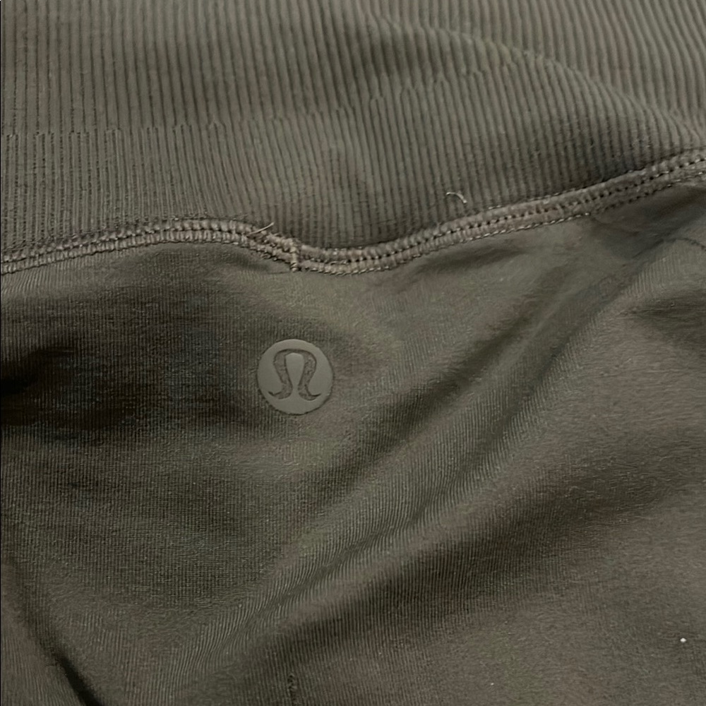 Lululemon Olive Green Leggings - Size 4